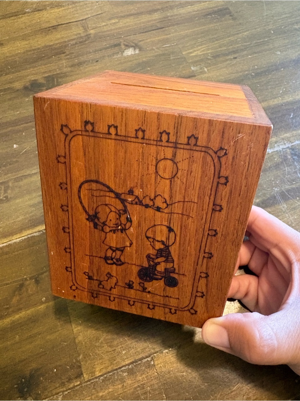 Vintage Toystalgia 1980 Wood Coin Piggy Bank Toy Music Box Children Pyrography